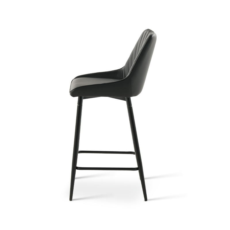 Cheap modern dining chair black background | Budget pu leather seating Faux leather dining chair front angle | Value dining chairs under £109.99