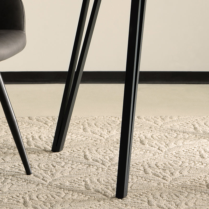 Add Scandi style warmth to UK homes with the OFCASA Fareeha 100 cm round table. Wood patterned melamine top, sleek black legs, durable and easy to clean.