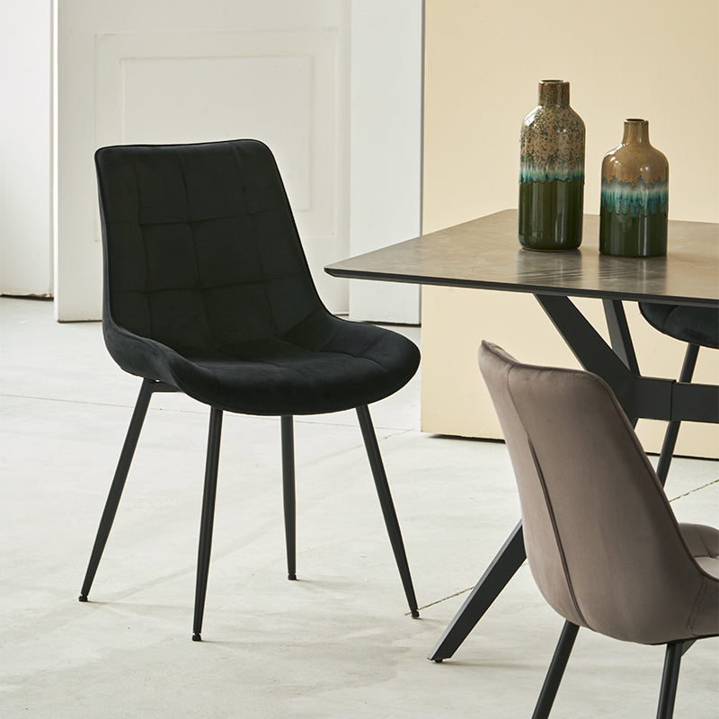 Create a sleek dining look with the Laila 240×90 cm marble pattern table and six Orozco velvet chairs on metal legs. Elegant and built to last.
