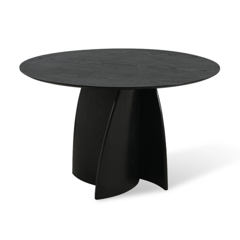 Upgrade your dining with the OFCASA Gemma 120 cm black round table – bold MDF top and wood veneer base for effortless modern style.
