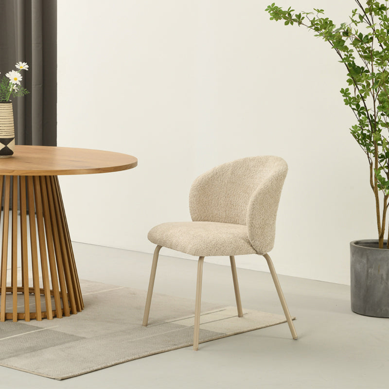 Veronica Round Dining Table & 4 Yasin Dining Chairs [Dining Set]